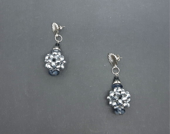 Brincos em cristal e strass