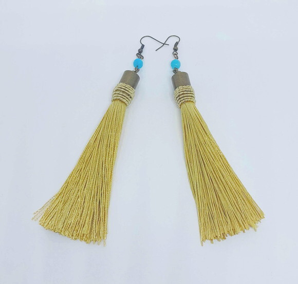Brincos Longos em Tassel Dourado, Ouro Velho e Jade Azul