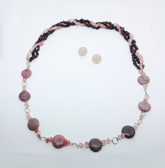 Colar em Granada Natural e Cristal Cherry com Rondonitas