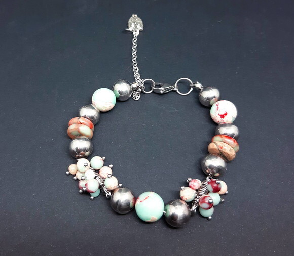 Jogo de Pulseiras em Pedras e Aço Inoxidável