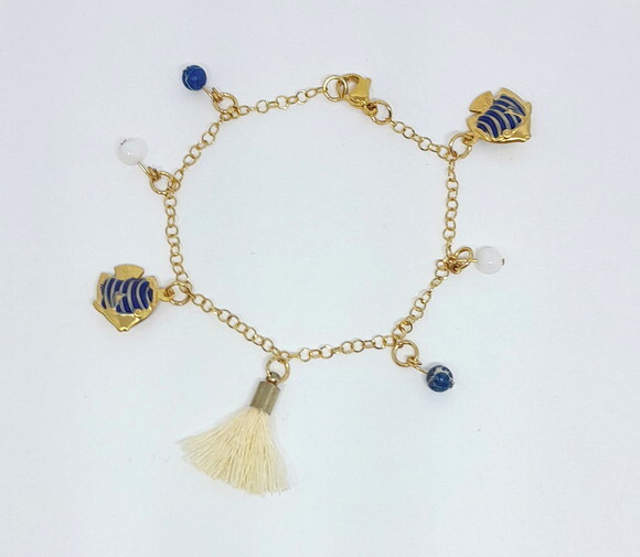 Pulseira em Aço Dourado com Madrepérolas, Tassel e Pedras