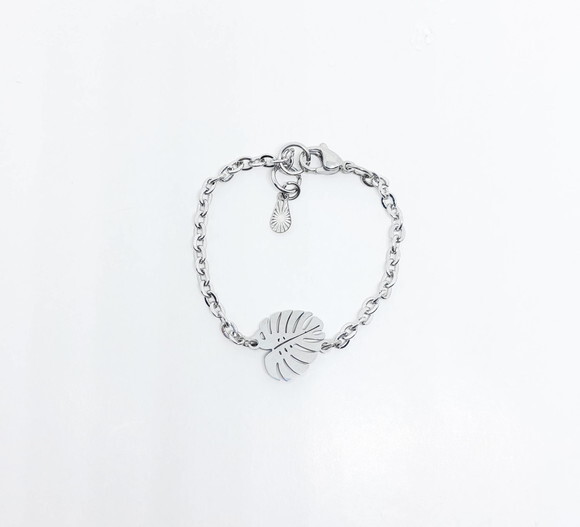 Pulseira em Aço Inoxidável com Pingente de Folha