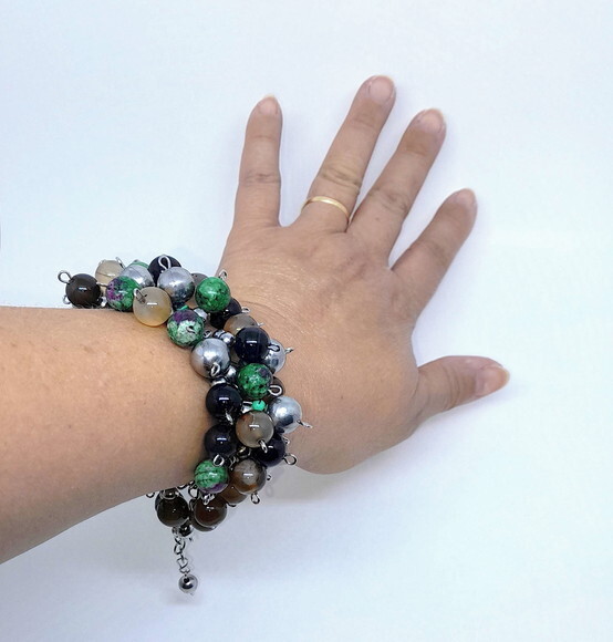 Pulseira em Diversas Pedras Naturais e Aço Inox