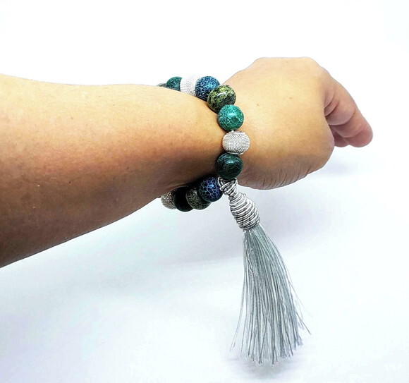 Pulseira Shambala em Pedras Naturais, Tassel e Folheados