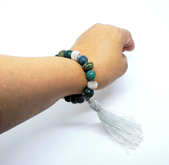 Pulseira Shambala em Pedras Naturais, Tassel e Folheados