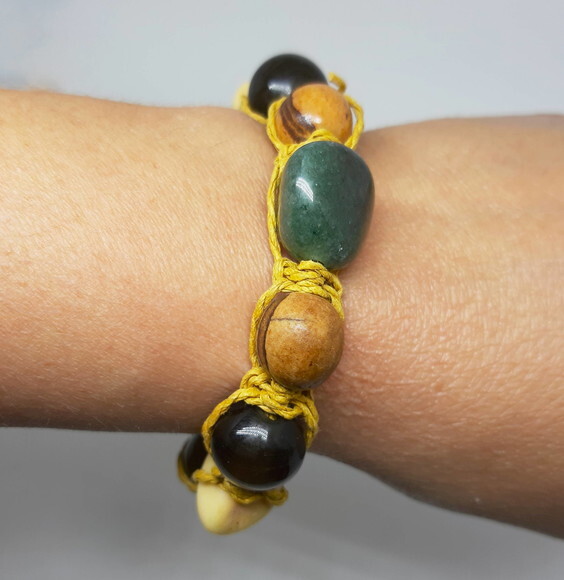 Pulseira Shambala em Sementes e Pedras Naturais