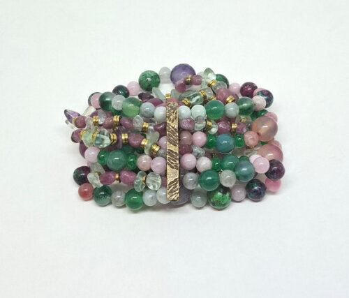 Bracelete em Pedras Naturais com Sete Voltas