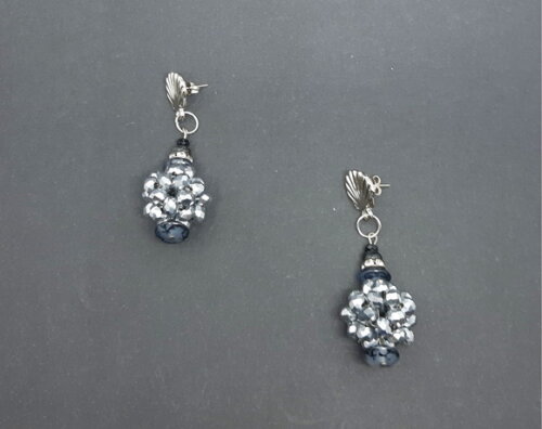 Brincos em cristal e strass