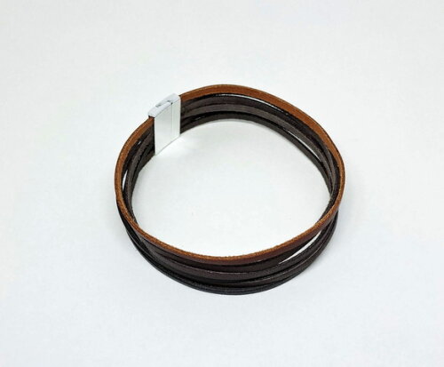 Colar Choker em Couro com Fecho Magnético Cromado
