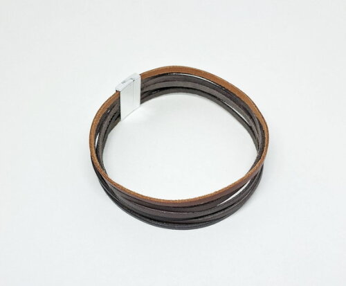 Colar Choker em Couro com Fecho Magnético Cromado