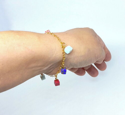 Pulseira em Aço Inoxidável Dourado com Pedras Jaspe Imperial