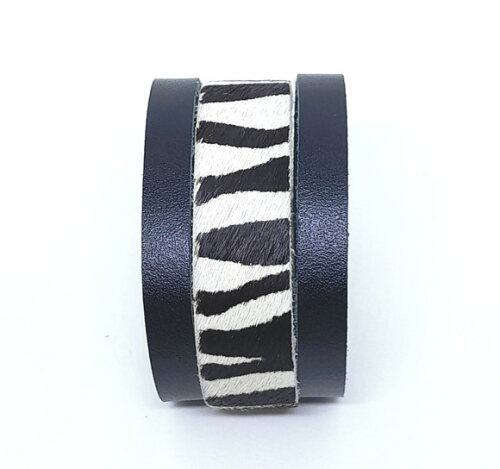 Pulseira em Couro Natural em Preto e Branco com Fecho Ímã