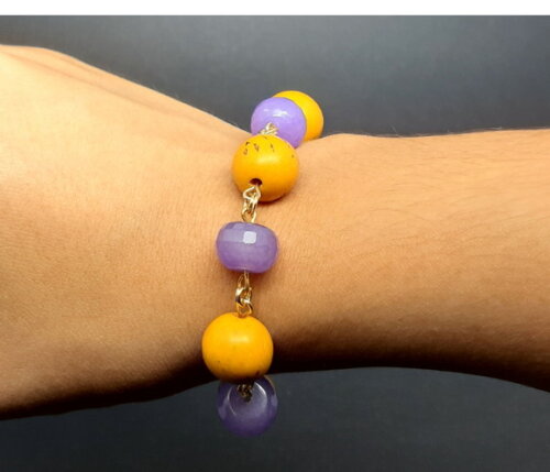 Pulseira folheada com sementes e jades