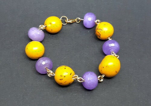 Pulseira folheada com sementes e jades