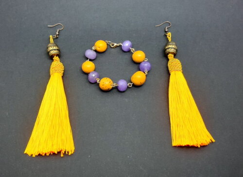 Pulseira folheada com sementes e jades