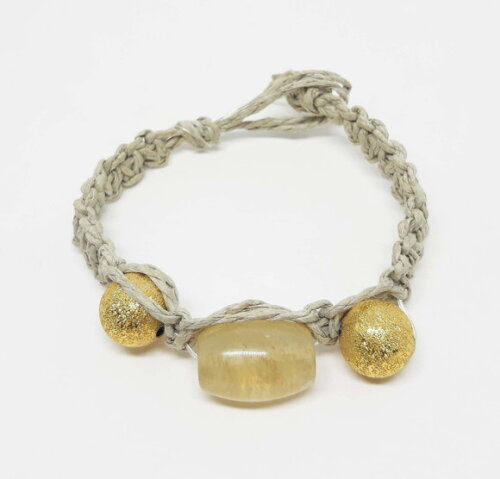 Pulseira Shambala em Palha, Brown Glass e Peças Folheadas