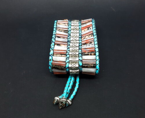 Pulseira tipo Chan Luu em pedras naturais