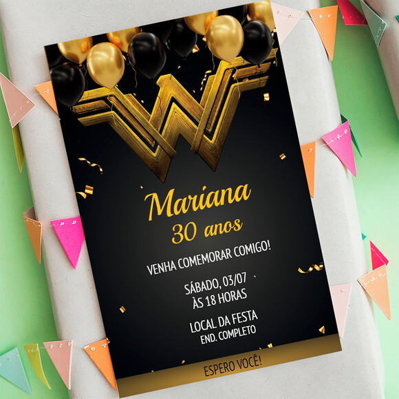 Convite Digital Mulher Maravilha Preto e Dourado