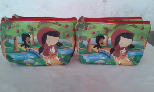 Necessarie Personalizada Chapeuzinho Vermelho