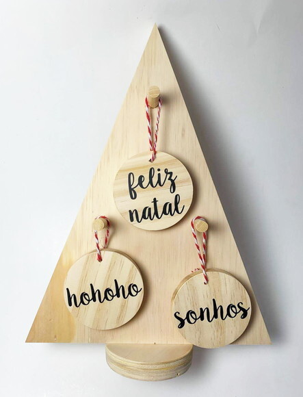 Arvore De Natal Pegboard Com Enfeite