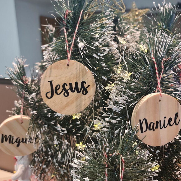 Bola Enfeite de Natal Pinus Personalizada