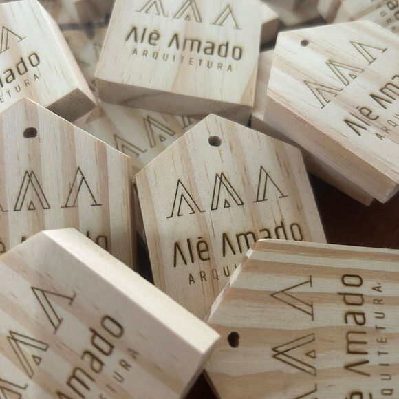 Chaveiro de Madeira Pinus Personalizado Ideal p/ Arquitetos