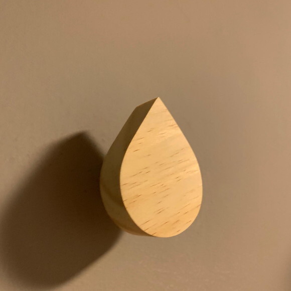Gancho de Pinus Formato Gota