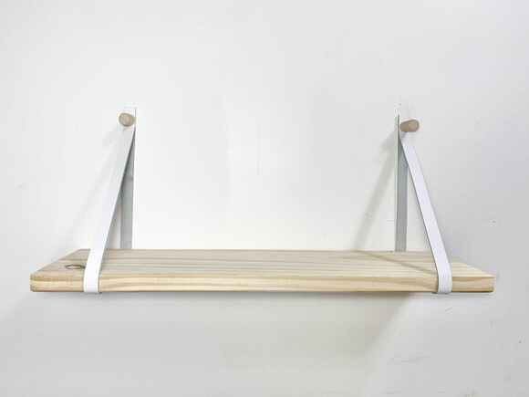 Prateleira Minimalista Suspensa com Alça de Couro 50x14cm