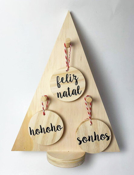 Arvore De Natal Pegboard Com Enfeite