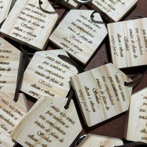 Chaveiro de Madeira Pinus Personalizado Ideal p/ Arquitetos