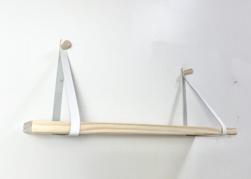 Prateleira Minimalista Suspensa com Alça de Couro 50x14cm