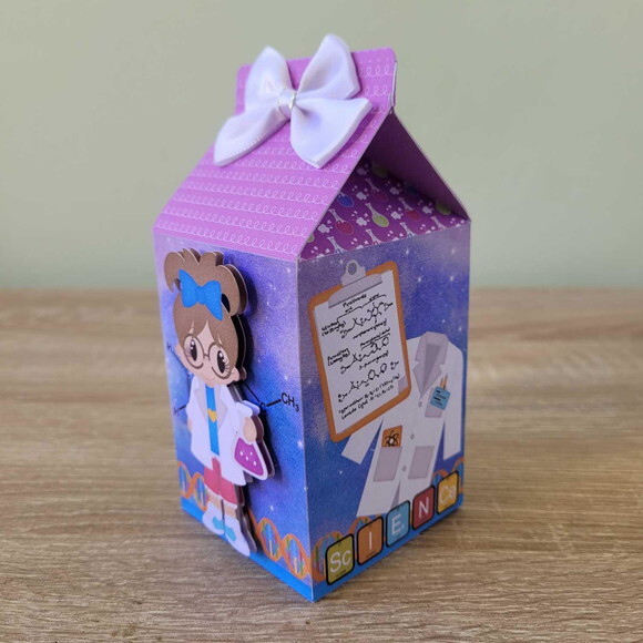 Caixa Milk com Apliques 3d - Festa Cientista Menina