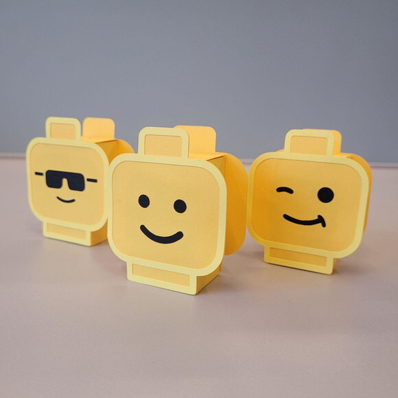 Centro de Mesa Cabeça de Lego
