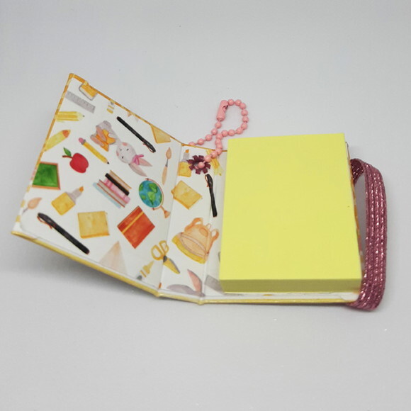 Chaveiro de Post-it - Dia dos Professores