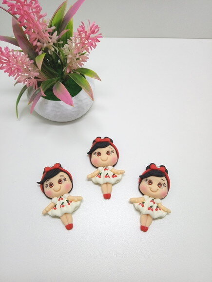 Aplique Biscuit Menina com Vestido - 3 Unidades