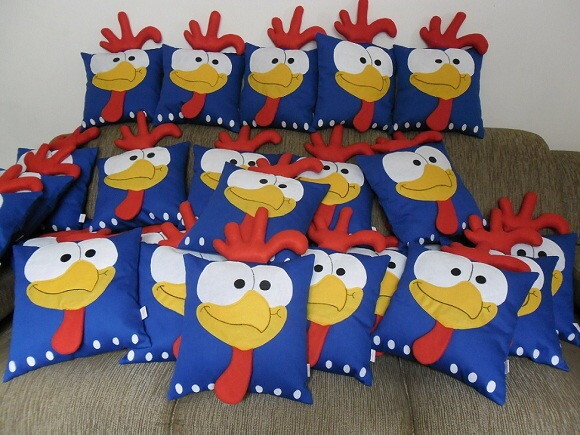 Almofada decorativa A Galinha Pintadinha
