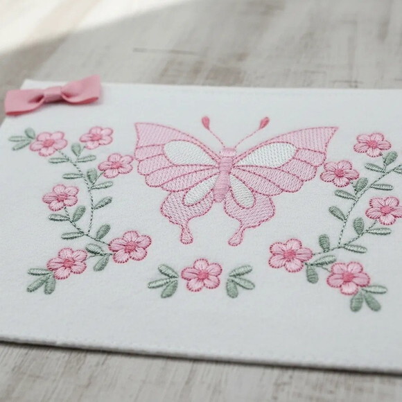 Matriz de Bordado Borboleta Floral Ponto Sketch