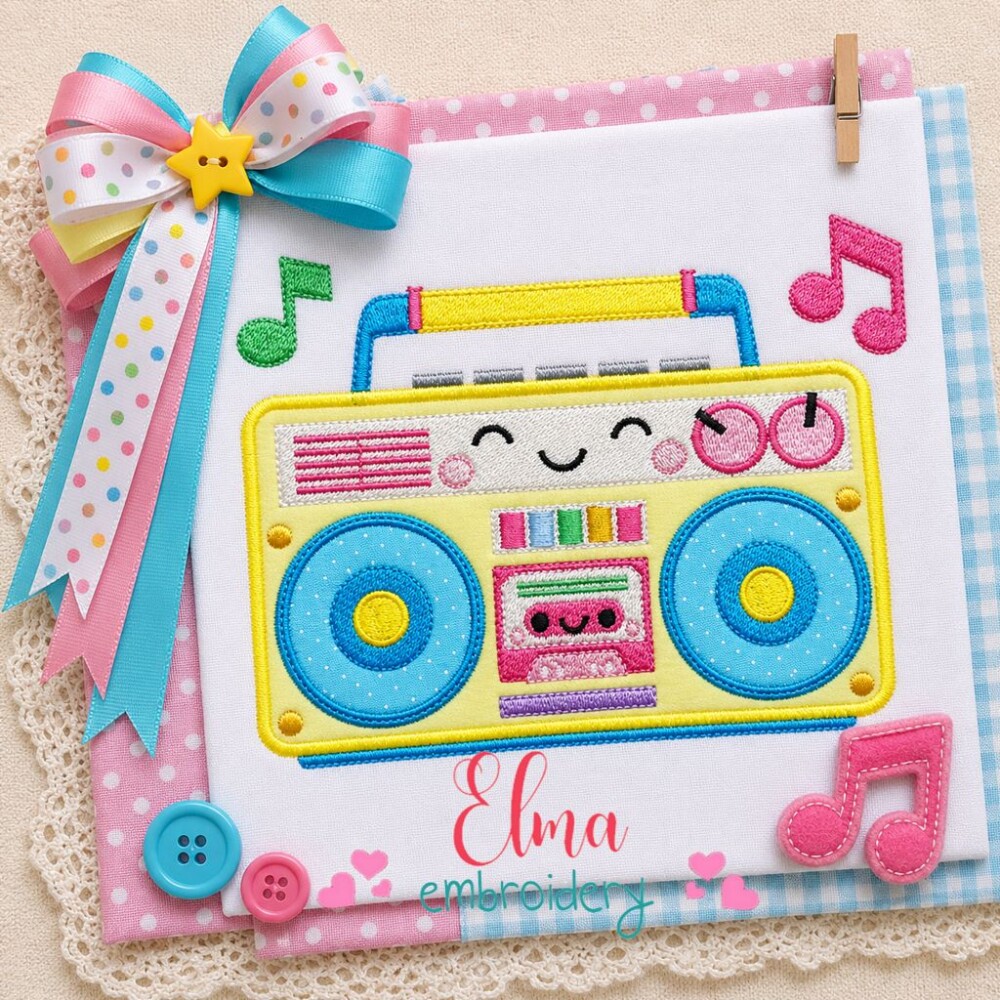 Matriz de Bordado Rádio Retrô Divertido Aplique