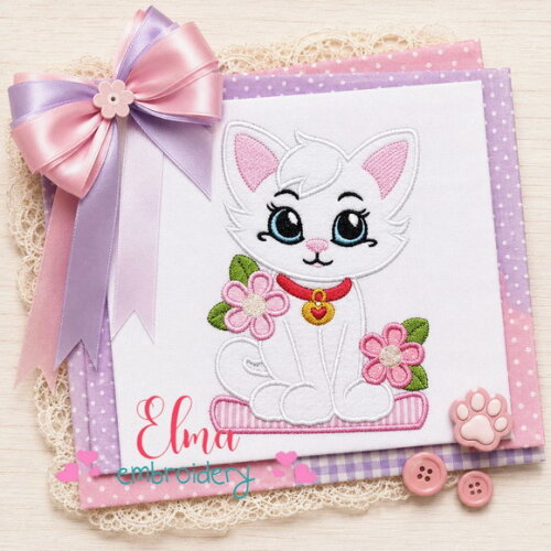 Matriz de Bordado Gatinha com Flores Aplique