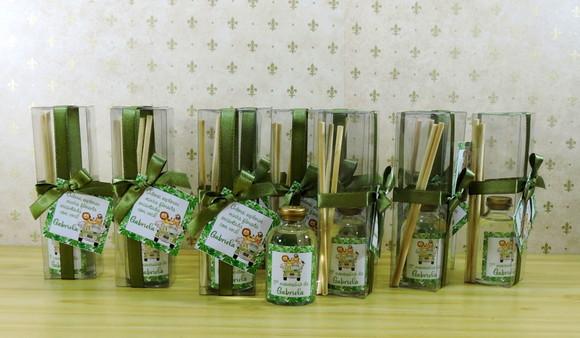Lembrancinha Aniversário Mini Aromatizador Varetas Caixinha