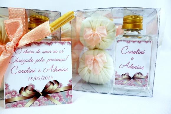 Lembrancinha Aromatizador e Dois Sachês
