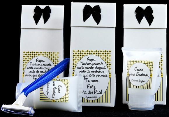 Lembrancinha Barbeador e Creme de Barba