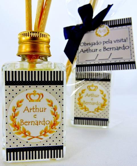 Lembrancinha Coroa Dourada Mini Difusor