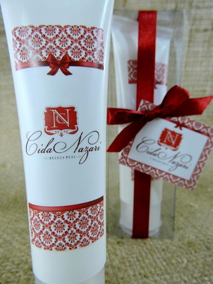 Lembrancinha de Agradecimento Bisnaga com Creme para Barbear