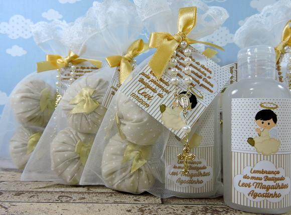 Lembrancinha de Batizado 2 Sachês Sabonete Líquido Organza