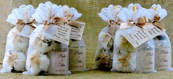 Lembrancinha de Casamento Mini Aromatizante e Dois Sachês
