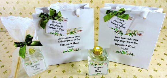 Lembrancinha de Casamento Mini Aromatizante Sacolinha Branca