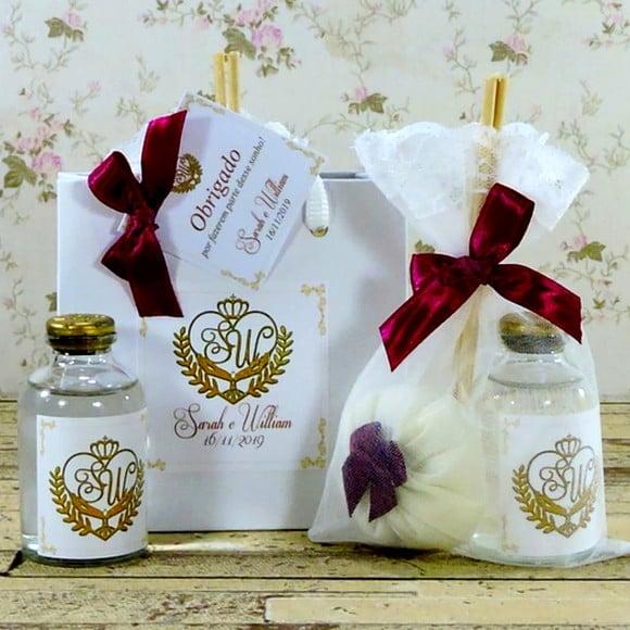 Lembrancinha de Casamento Mini Difusor de Varetas e Sachê