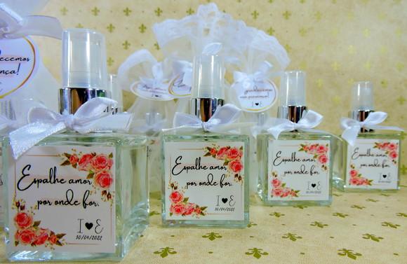 Lembrancinha de Casamento Mini Home Spray Organza Cheirinho
