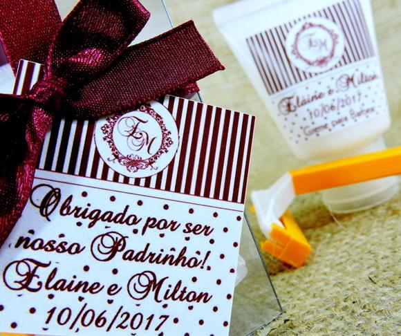 Lembrancinha de Casamento para Padrinhos Kit Barbear Marsala